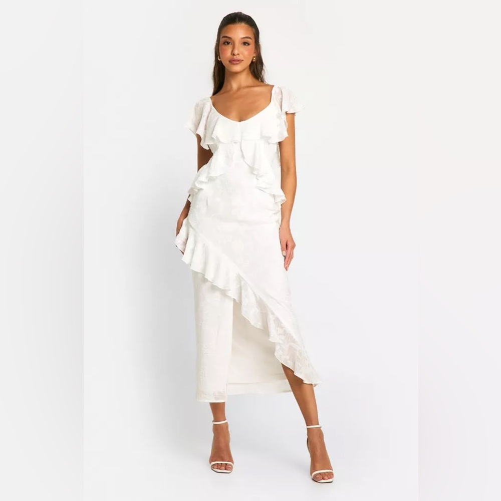 Boohoo Ivory Textured Floral Ruffle Midi Dress